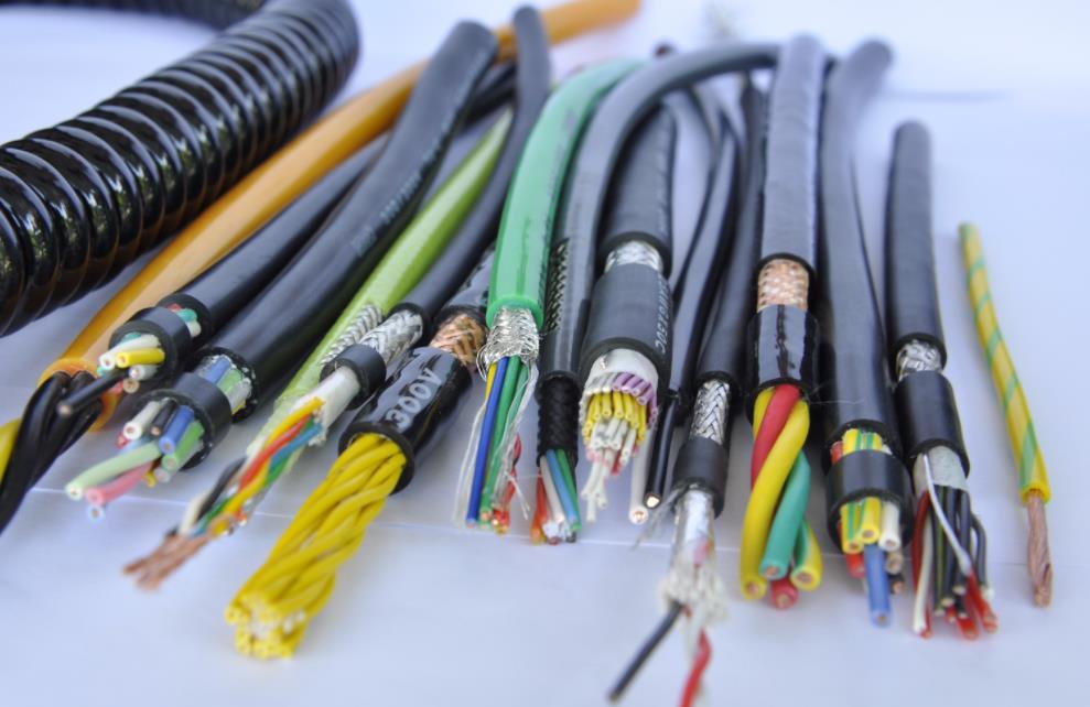 環(huán)市牌電纜廠(chǎng)確定高壓電纜的電學(xué)性能和絕緣性能